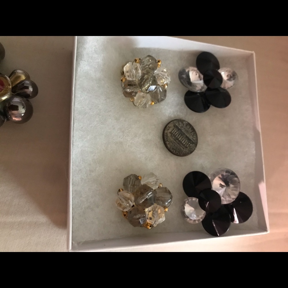 Clip earrings vintage two sets